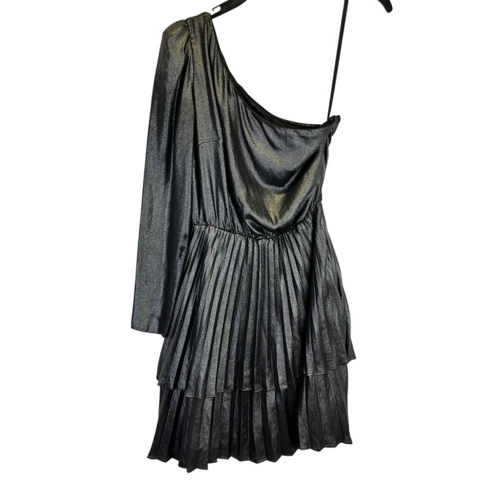 Derek Lam Collective Metallic One Shoulder Mini dress silver - 36 (US 0) - Picture 2 of 13